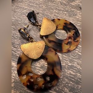 Tortoise shell dangle earrings, one-of-a-kind earrings, retro